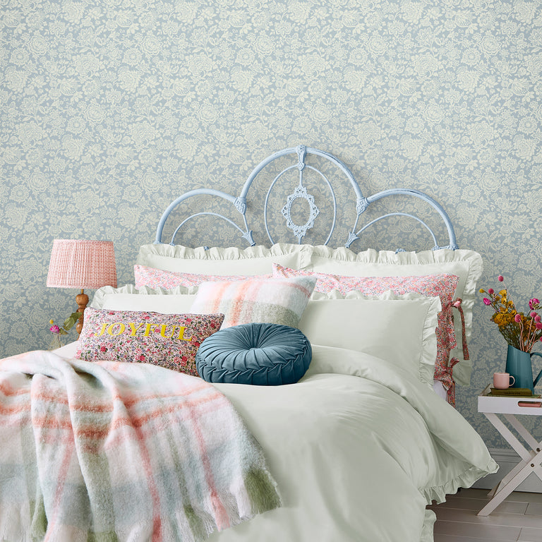 Laura Ashley Wallpaper Trailing Laurissa Pale Seaspray Blue