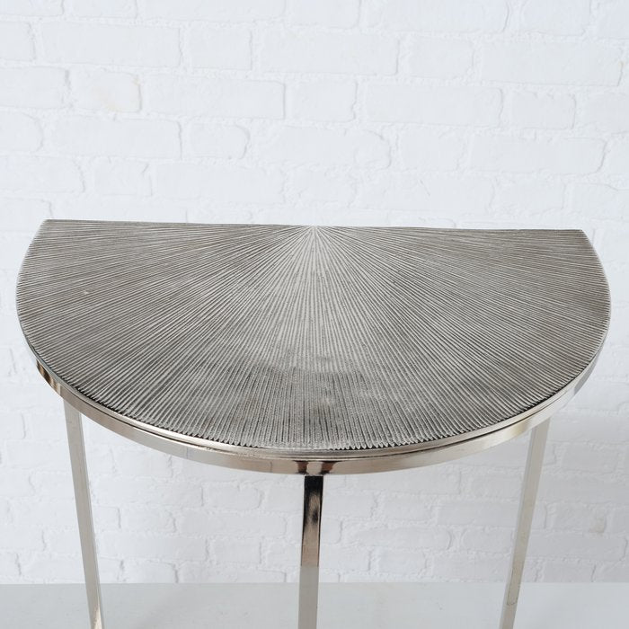 Sonyo Tables