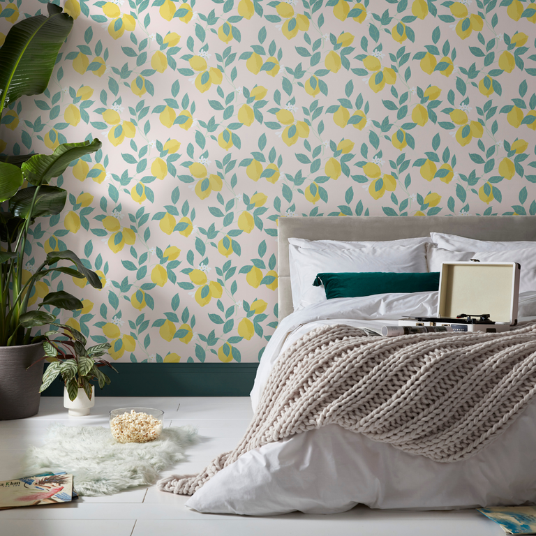 Envy Feeling Frutty Wallpaper Blush - Floral Modern Wall Covering
