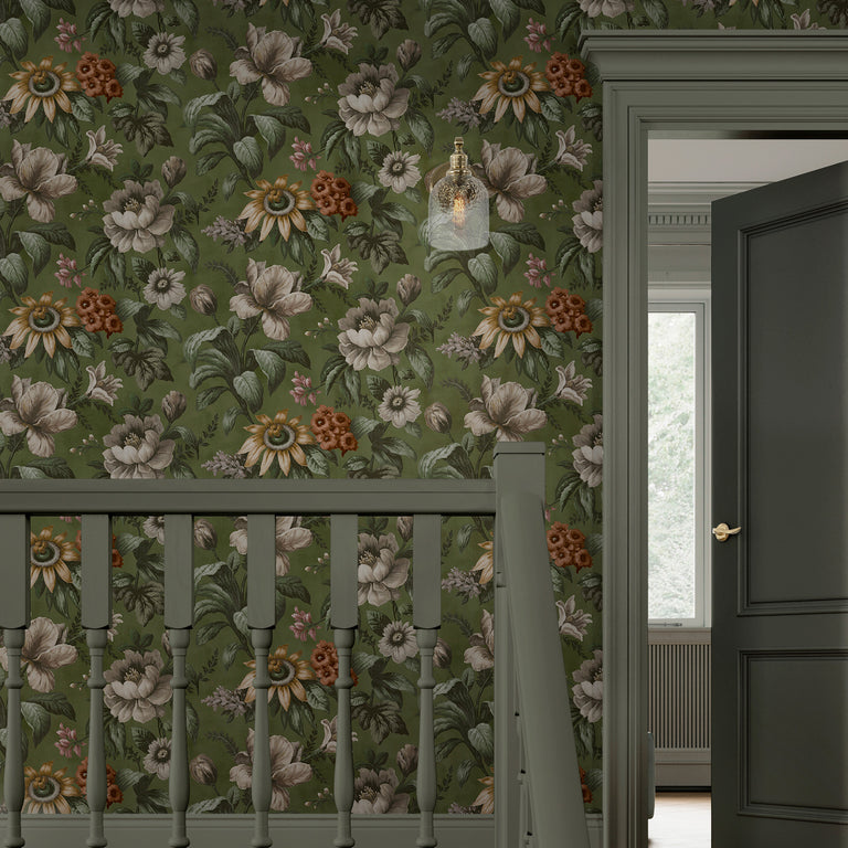Superfresco Easy Gardenia Wallpaper Forest - Floral Green Wall Decor