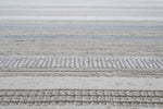 Durable area rugs Oslo Rug 059-0026-6575 with elegant patterns