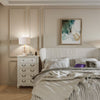Adjustable features for personalized lighting.